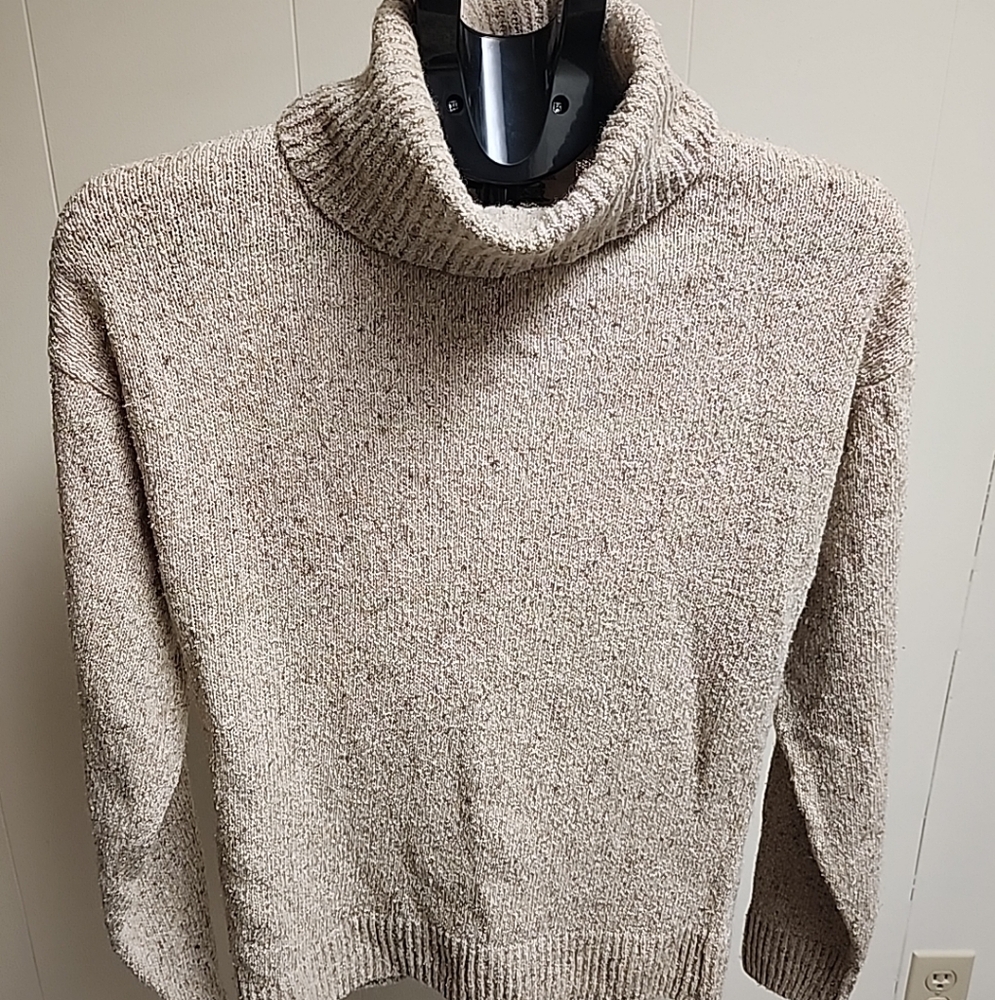 Vintage Tally-Ho  Cream‎ Colored Sweater Gray Knit 55% Silk & Wool Blend Medium